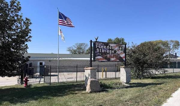 Freedom self storage 24/7
