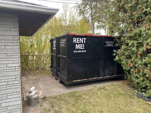 Windsor Essex Container Group Ltd -Shipping Containers For Sale Ontario -Sea Container For Sale -Shipping Container Storage