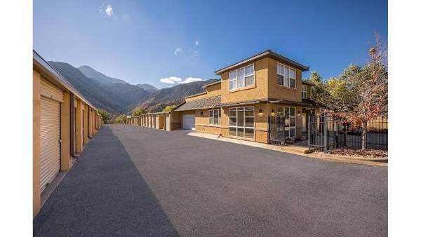 StorQuest Self Storage