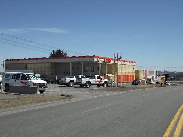 U-Haul Sur Armand-Viau-déménagement Et Entreposage