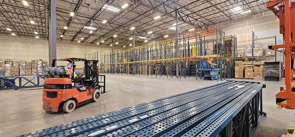 LA Container Reno warehouse