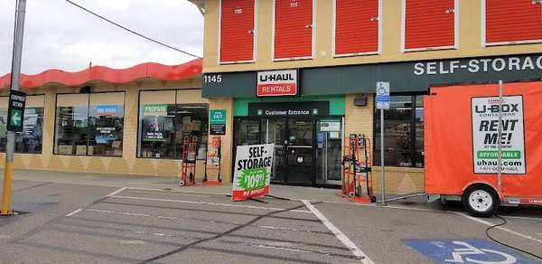 U-Haul Moving & Storage in the Heights