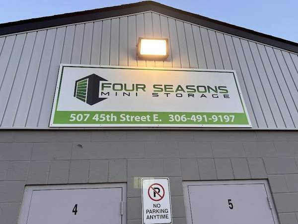 Four Seasons Mini Storage