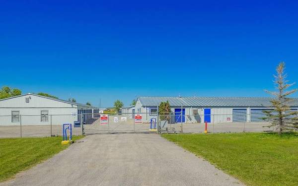 Access Storage - Regina