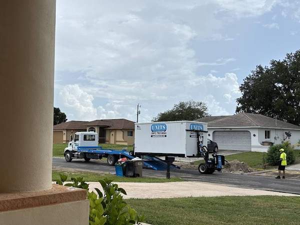 UNITS Moving and Portable Storage of Southwest Florida