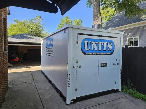 UNITS Moving and Portable Storage Milwaukee