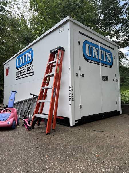 UNITS Moving and Portable Storage of Northeast Ohio, Cleveland and Akron