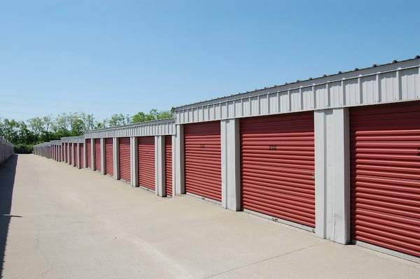 Space Center Storage