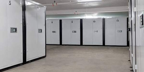 Black Mountain Storage