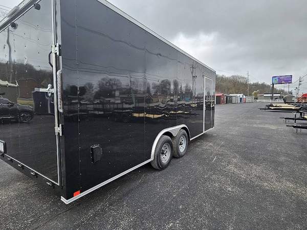 Bosse's Buildings & Trailers